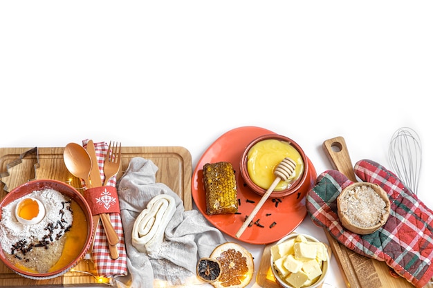 Stôl s pripravenými jedlami